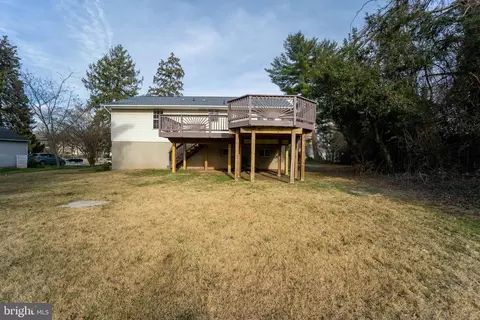 Exterior - 1702 Park Ave, Halethorpe, MD 21227 photo 5 of 9