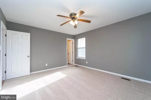 Bedroom - 1702 Park Ave, Halethorpe, MD 21227 photo 3 of 4