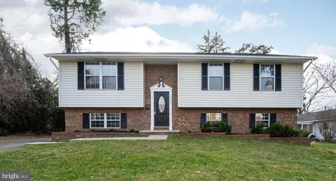 1702 Park Ave, Halethorpe, MD 21227