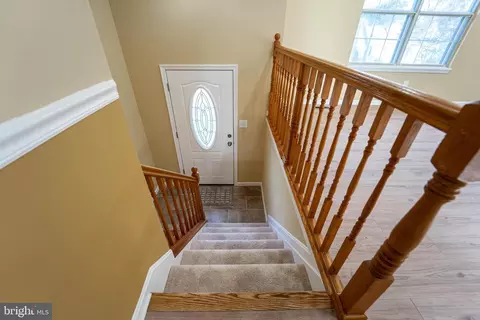 Entry Way - 1702 Park Ave, Halethorpe, MD 21227 photo 1 of 3