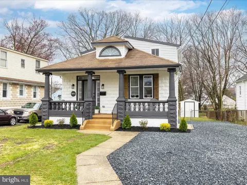 2801 Garnet Rd, Parkville, MD 21234