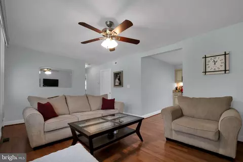 Living - 1004 Hillpine Rd, Middle River, MD 21220 photo 1 of 6