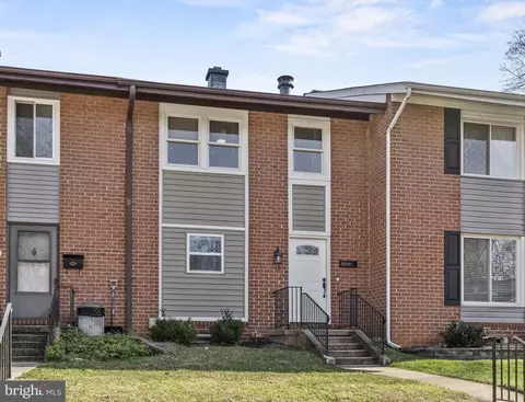19 Strabane Ct, Parkville, MD 21234