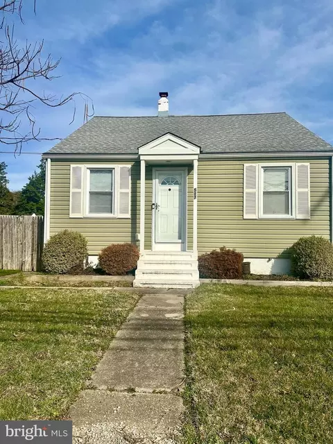 517 S Marlyn Ave, Essex, MD 21221