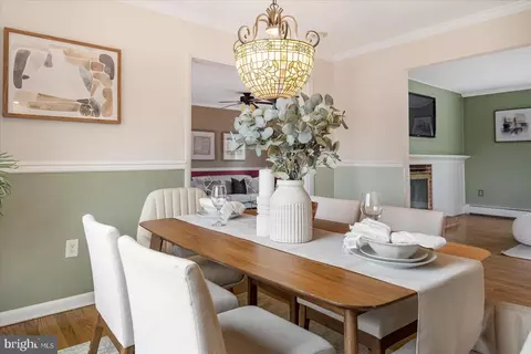 Dining - 13801 Baldwin Mill Rd, Baldwin, MD 21013 photo 1 of 5