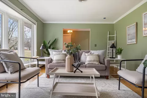 Bedroom - 13801 Baldwin Mill Rd, Baldwin, MD 21013 photo 1 of 11