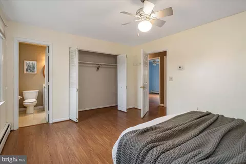 Bedroom - 13801 Baldwin Mill Rd, Baldwin, MD 21013 photo 10 of 11