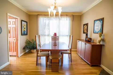 112 Lancefield Rd, Baltimore, MD 21209 photo 8
