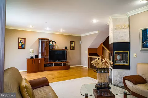 112 Lancefield Rd, Baltimore, MD 21209 photo 4