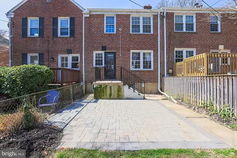 Exterior - 111 Stanmore Rd, Baltimore, MD 21212 photo 3 of 5