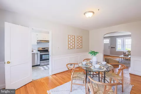 Dining - 111 Stanmore Rd, Baltimore, MD 21212 photo 4 of 6