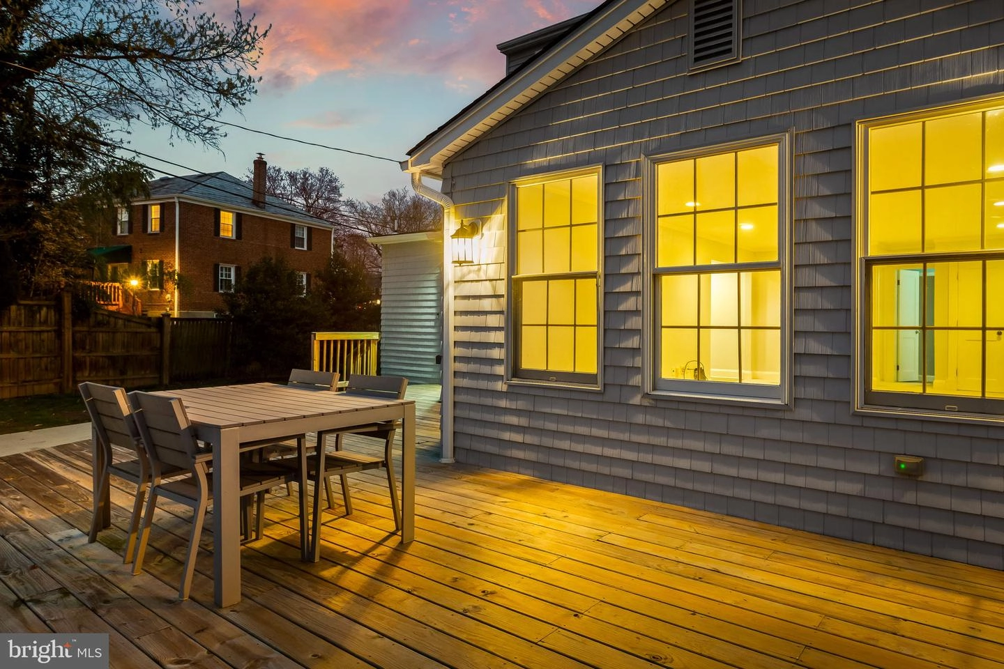 Exterior - 6416 Pinehurst Rd, Baltimore, MD 21212 photo 24 of 32