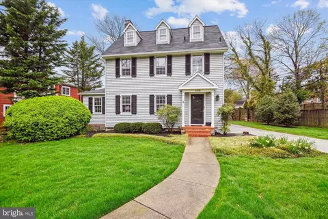 Exterior - 6416 Pinehurst Rd, Baltimore, MD 21212 photo 26 of 32