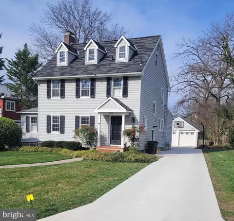 Exterior - 6416 Pinehurst Rd, Baltimore, MD 21212 photo 7 of 32