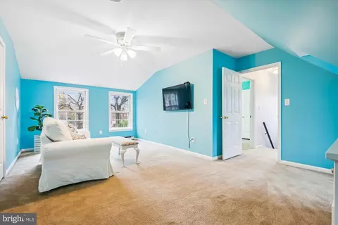 Bedroom - 6416 Pinehurst Rd, Baltimore, MD 21212 photo 11 of 11