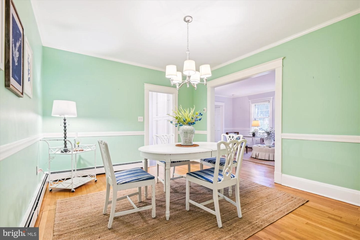 Dining - 6416 Pinehurst Rd, Baltimore, MD 21212 photo 4 of 7