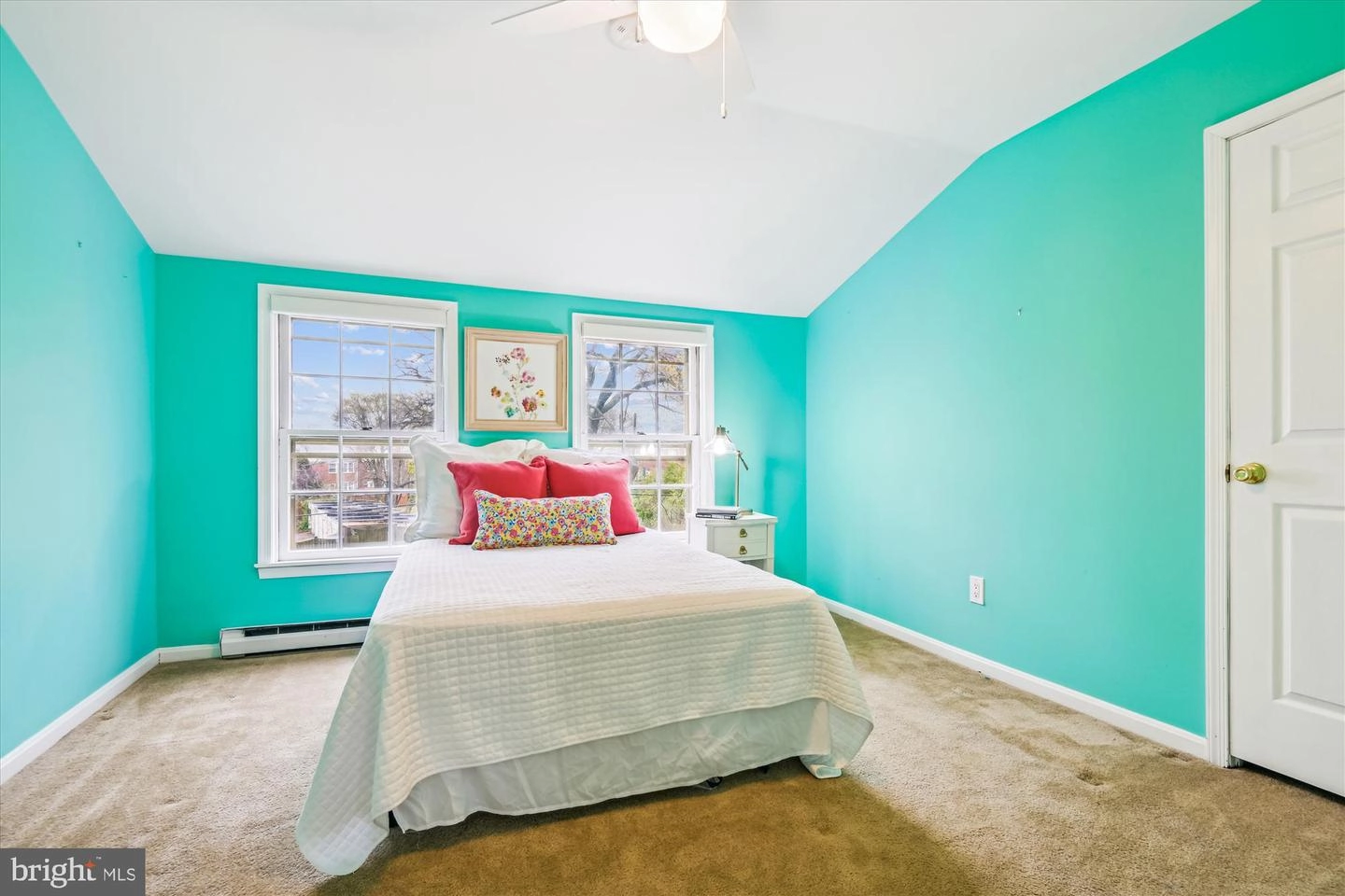 Bedroom - 6416 Pinehurst Rd, Baltimore, MD 21212 photo 7 of 11