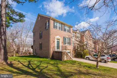 633 Budleigh Cir, Lutherville Timonium, MD 21093