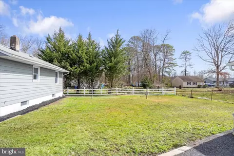 Exterior - 11211 Baker Ave, White Marsh, MD 21162 photo 6 of 6
