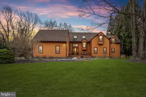 40 Chesterfield Ct, Monkton, MD 21111