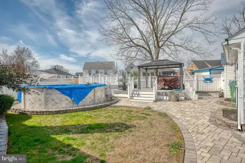 2 Beach Dr, Dundalk, MD 21222 photo 41