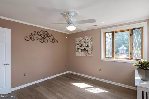 2 Beach Dr, Dundalk, MD 21222 photo 22