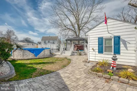 2 Beach Dr, Dundalk, MD 21222 photo 40