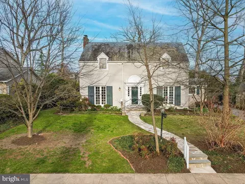 309 Oak Forest Ave, Catonsville, MD 21228