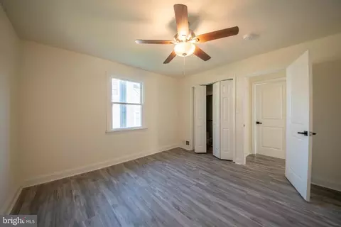 Entry Way - 5420 Radecke Ave, Baltimore, MD 21206 photo 7 of 7