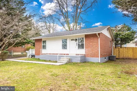 8 E Cherry Hill Rd, Reisterstown, MD 21136