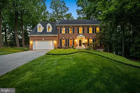 12105 Faulkner Dr, Owings Mills, MD 21117