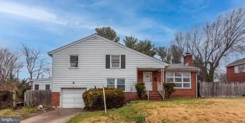 3026 5th Ave, Parkville, MD 21234