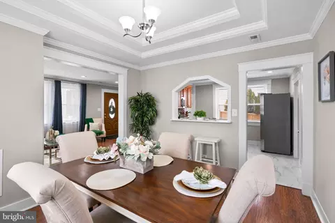 Dining - 521 Fairview Ave, Baltimore, MD 21224 photo 3 of 3