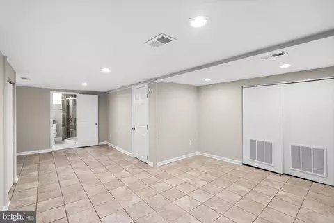 Kitchen - 521 Fairview Ave, Baltimore, MD 21224 photo 4 of 4
