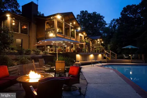 800 Post Boy Ct, Towson, MD 21286
