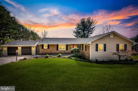3 Pheasant Wood Ct, Parkton, MD 21120