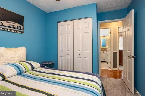 Bedroom - 9215 Ramblebrook Rd, Nottingham, MD 21236 photo 5 of 6