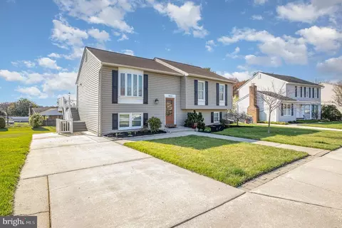 9215 Ramblebrook Rd, Nottingham, MD 21236