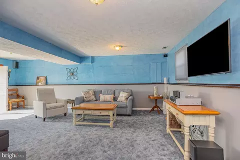 Living - 9215 Ramblebrook Rd, Nottingham, MD 21236 photo 4 of 6