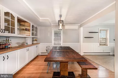 Dining - 3821 Clarks Pt, Middle River, MD 21220 photo 1 of 2