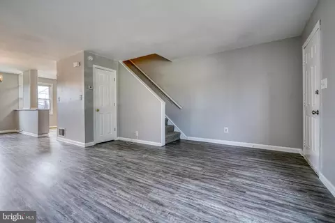 Living - 974 Elton Ave, Baltimore, MD 21224 photo 2 of 3