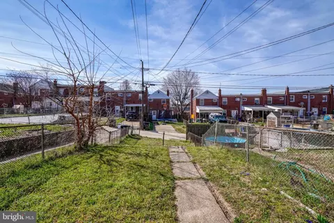Exterior - 974 Elton Ave, Baltimore, MD 21224 photo 5 of 5