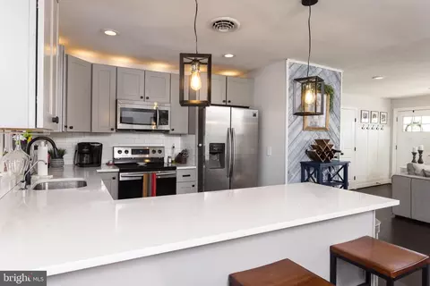 Kitchen - 17205 Falls Rd, Upperco, MD 21155 photo 2 of 3