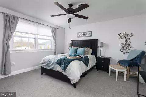 Bedroom - 17205 Falls Rd, Upperco, MD 21155 photo 2 of 6