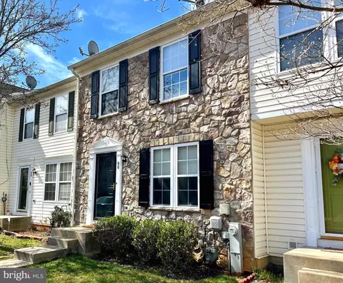 90 Gwynnswood Rd, Owings Mills, MD 21117