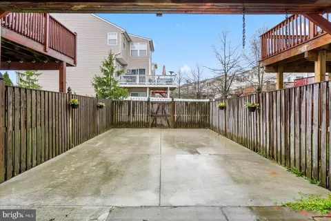 Exterior - 9734 Selfridge Rd, Middle River, MD 21220 photo 3 of 5