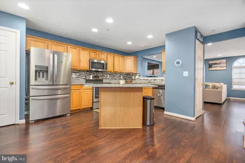 Kitchen - 9734 Selfridge Rd, Middle River, MD 21220 photo 3 of 5