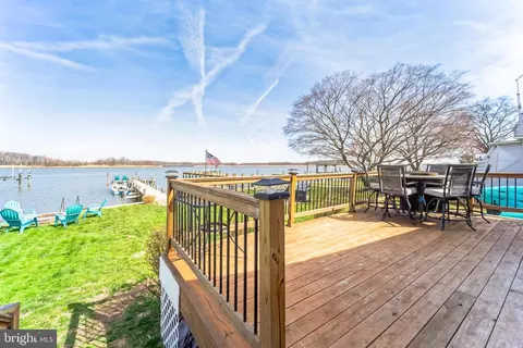 Exterior - 3944 New Section, Middle River, MD 21220 photo 1 of 2