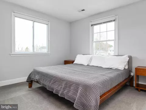 Bedroom - 6919 Gunder Ave, Middle River, MD 21220 photo 4 of 7