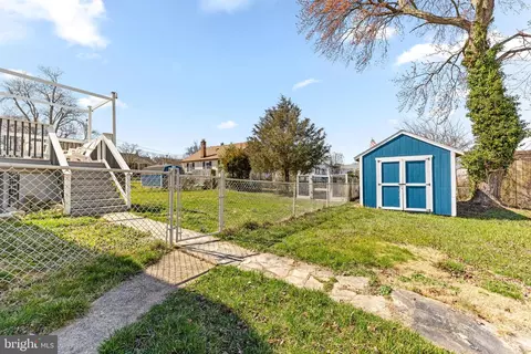 Exterior - 610 Meyers Dr, Catonsville, MD 21228 photo 4 of 6